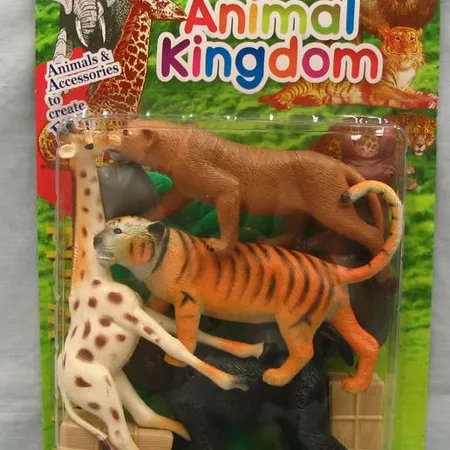 Animal store kingdom figurines