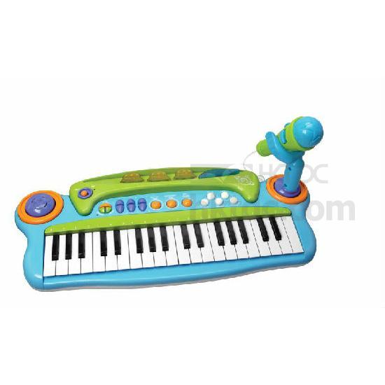 toy musical keyboard