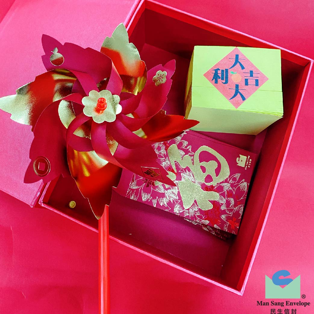 Chinese New Year Gift Box CNY set Box , Red packet Gifts / Souvenirs