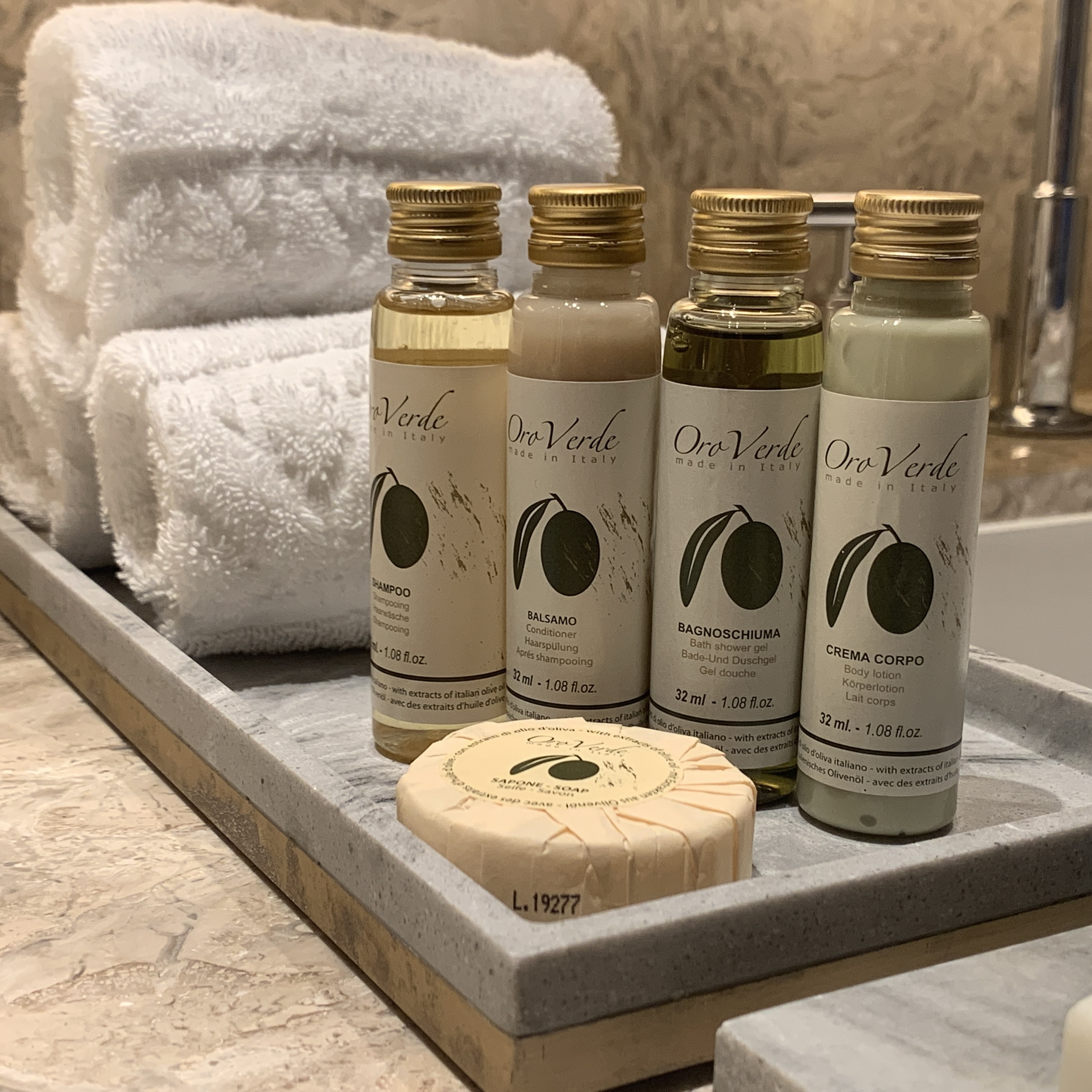 Italian Organic Olive Oil Natural Bath Set 醫療保健用品 健康，美容及嬰兒護理