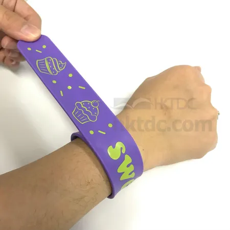 inside slap bracelet