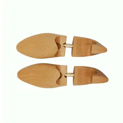 Beech wood single tube shoe tree