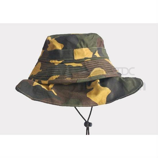 Camo bucket hat sales with string