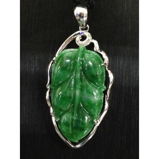 Jade Leaf Inlaid Pendant Jewellery & Watch HKTDC Sourcing