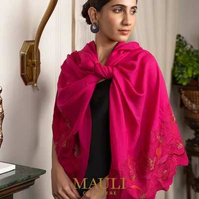 Poppy Affair | Embroidered Wool Silk Stole