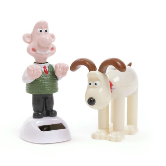 Wallace and cheap gromit solar figures